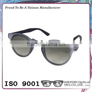 Fashionable Neon Color Design Dark Gray uv Protective Lens pc Material Vintage Sunglasses for Wholesale thumbnail-1