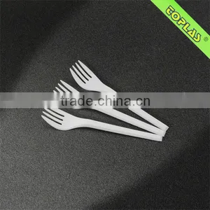 Dispoable Plastic Fork thumbnail-1