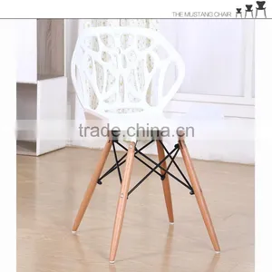 Morden Home Furniture Plastic Dining Room Chair With Wood Legs thumbnail-1