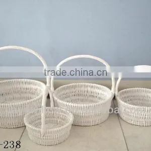 New White Willow Basket With Handle thumbnail-1