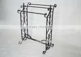 Metal 3 Tires Standing Towel Rack thumbnail-1