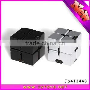 Stress Relief Fidget Cube Toys Infinity Cube for Wholesale thumbnail-2