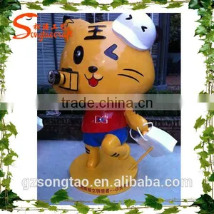 Guangzhou Wholsale Artificial Cartoon Statue Fiberglass Customized Cartoon Artificial Statue thumbnail-3
