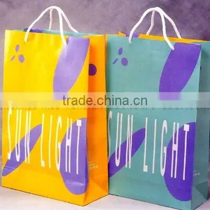 Retail Paper Bags thumbnail-1