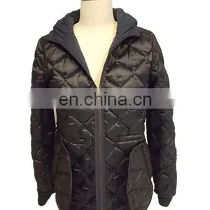 Chinese Manufacturer Slim Woman Qulited Bomber Jacket Wholesale thumbnail-4