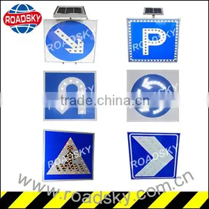 Traffic Safety Aluminum Reflective Flashing Arrow Sign thumbnail-1