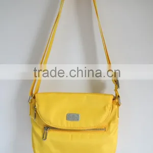 New Style Yellow Waterproof Handbag Fashionable Shoulder Bag thumbnail-1