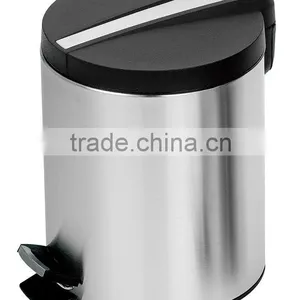 Stainless Steel Dustbin thumbnail-1