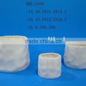 Ceramic Flower Pot thumbnail-1