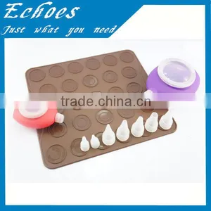 Silicone Cake Decoration Bags and Tips thumbnail-1