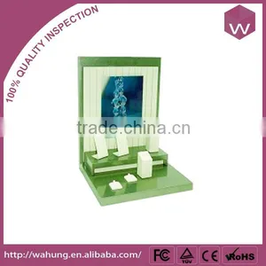 Elegant Wood Painting Luxury Jewellery Display thumbnail-1