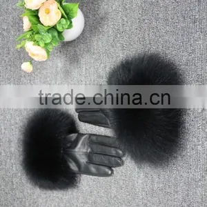 The Fox Fur Sheepskin Gloves. Women's Black Gloves Outdoor Sports thumbnail-4