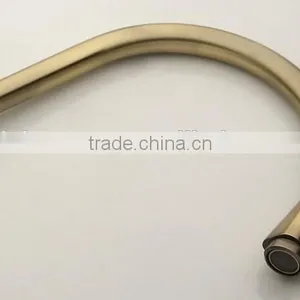 China Supplier Single Lever Brushed Nickel Deck Mount Faucet thumbnail-4