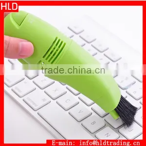 USB Powered Mini Keyboard Vacuum Cleaner thumbnail-1