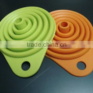 Silicone Foldable Funnel thumbnail-4