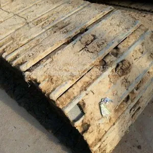 Использованный японский экскаватор Komatsu PC200-7 thumbnail-4