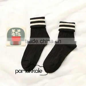 Zm22058a Hot Sale Girls Funny Socks Women Autumn Winter Warm Socks thumbnail-5