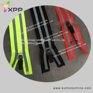#5nylon Back Side With Reflective Tape Zipper thumbnail-1