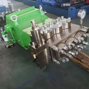 890L/min Large Capacity Plunger Pump for Oilfield Use thumbnail-1