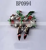 Vintage Christmas Candle Brooch thumbnail-1