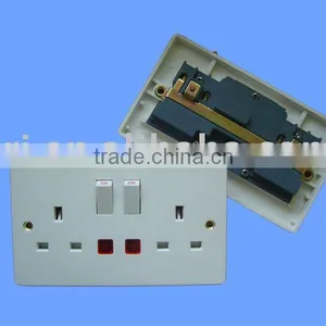 2 Gang Wall Switched Socket thumbnail-1