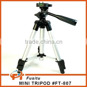 22'' Aluminum Fishing Light Night Lamp Bracket Lightweight Mini Tripod thumbnail-1