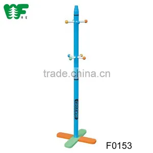 Wholesale in China Wood Clothes Tree Stand thumbnail-1