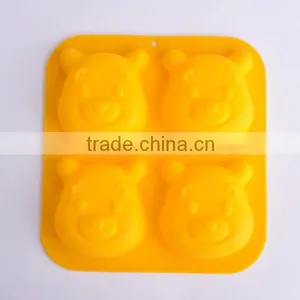 Cute Bear Shape Sillicon Cake Tool thumbnail-1
