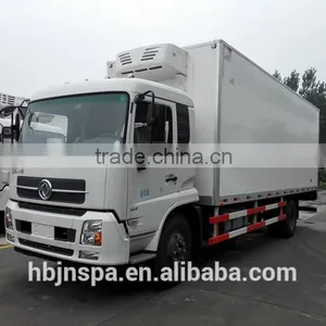 Made in China 4*4 Refrigerated Truck thumbnail-1