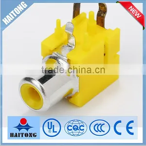 0.2A Single RCA Yellow AV Socket Electrical Plug Socket thumbnail-1