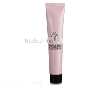 Wholesale Best Korea Brand Olive Oil Deeply Skin Hand Cream thumbnail-4