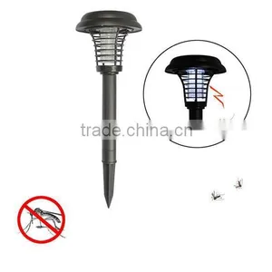 Hot Selling Pest Repeller!Easy to Use IP65 Solar UV Pest Trap Zapper for Garden/farm Outdoor Mosquito Flying Insect thumbnail-4
