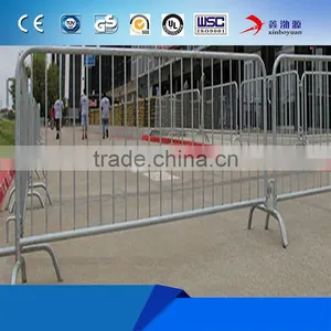 High Quality Traffic Barrier/steel Barricade Covers / Aluminum Crowd Control Barrier With 2.2*1.1m Size thumbnail-4