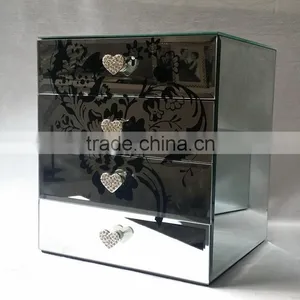 Mirrored Jewelry Box With Four Drawers thumbnail-2