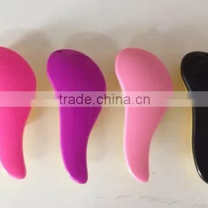 Plastic Hair Brush Magic Hair Comb thumbnail-1