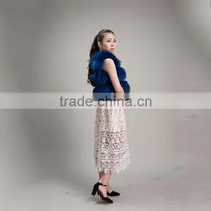 Myfur Fashion Style Winter Real Fur Waistcoat Short Dyed Color Raccoon Fur Vest thumbnail-4