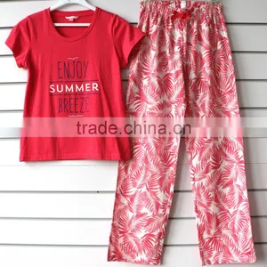 Knitted and Woven Pajamas Set With Print thumbnail-1