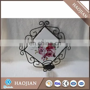 Pretty Wrought Iron Candle Holder thumbnail-4