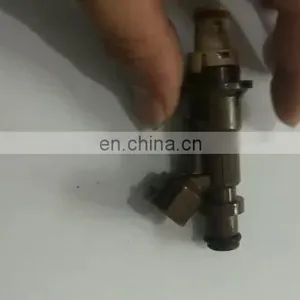 23250-62040 Fuel Injector Nozzle thumbnail-1