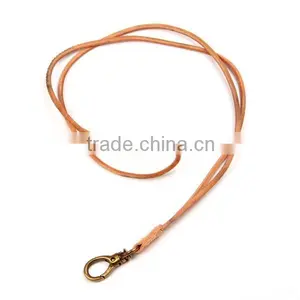 2015 China Factory Handmade Key Chains Fashion Neck Hanging Wholesale Leather Key Holder thumbnail-3