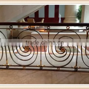 Wrought Iron Balcony Railing Designs thumbnail-1