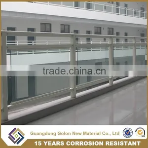 Glass and Aluminum Material Swimming Pool Fence thumbnail-1