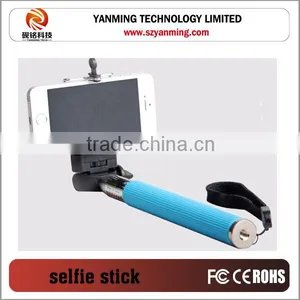 Wireless Bluetooth Selfie Stick thumbnail-6