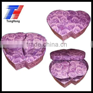Purple Heart-shaped Cardboard Gift Box thumbnail-1