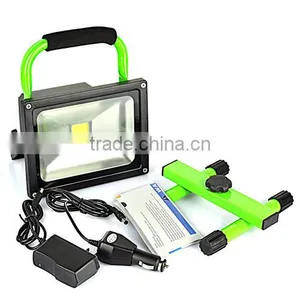 Cheapest CE ROHS Waterproof High Quality 10W 20W 30W 50W Rechargeable LED Floodlight thumbnail-3