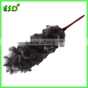 Large Natural Ostrich Feather Duster With Wooden Handle thumbnail-1