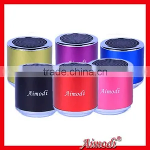Round Portable Mini Speaker With FM Radio Function thumbnail-6