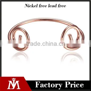 Wholesale Unisex Magnetic Rose Gold Open Bangle Jewelry Straitjacket Bracelet for Women thumbnail-1