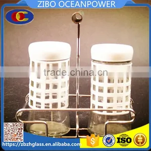 S/2 White Coat Glass Spice Jar With Basket thumbnail-1