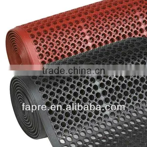 Commercial Ring Hollow Anti-fatigue Mat thumbnail-1